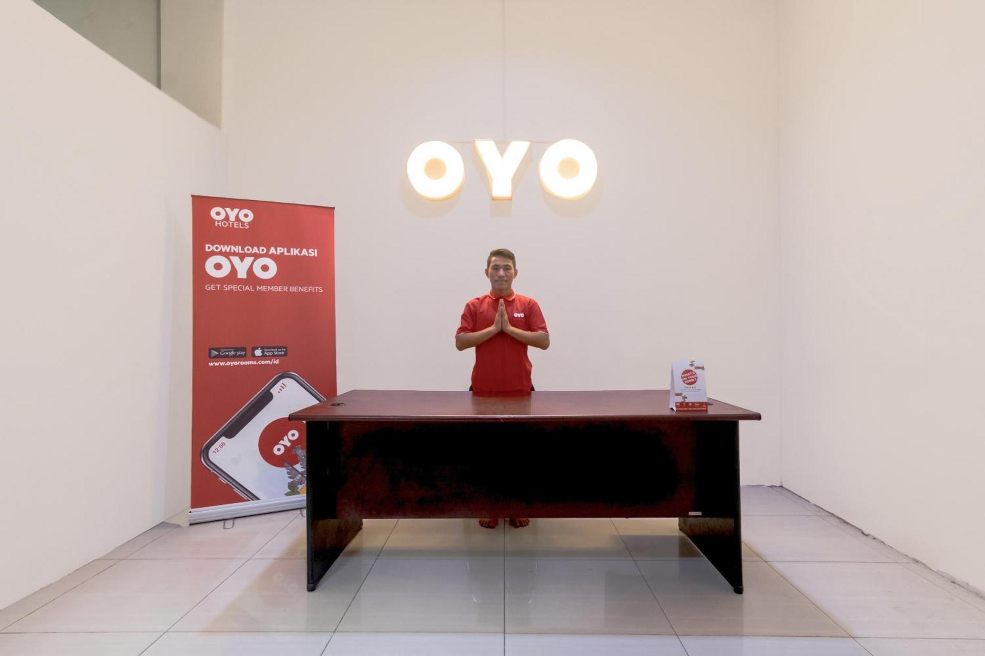 Oyo 622 Bakti Homestay Медан Экстерьер фото